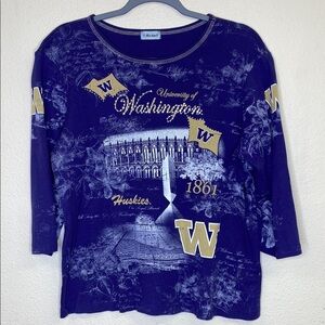 University of Washington Blue Graphic Top